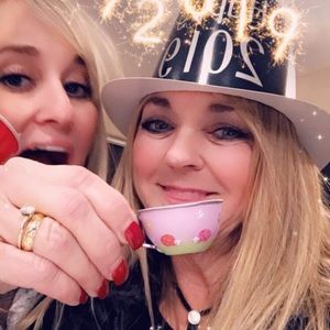 Meet your Posher, Chria